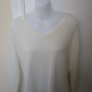 Carolyn Taylor For By Design sweatee